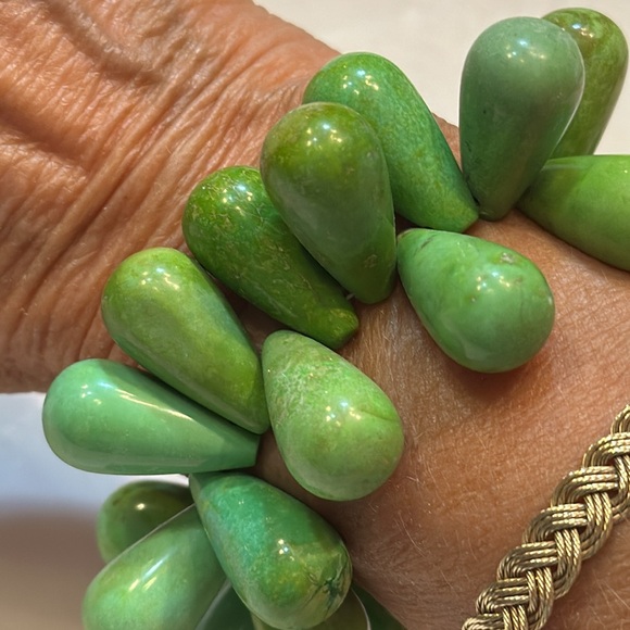 Barse Vintage Gaspeite Statement Teardrop Bracelet 8” in length 138.41 grams🔥🔥 - Picture 4 of 15